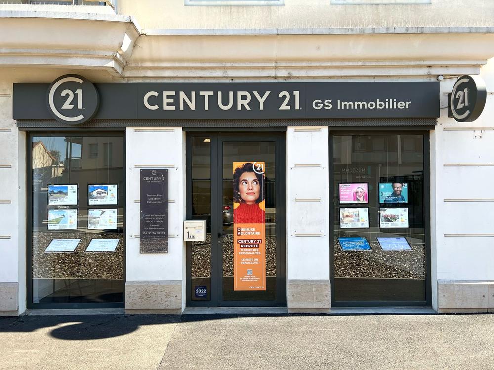 l'équipe de l'agence GS Immobilier