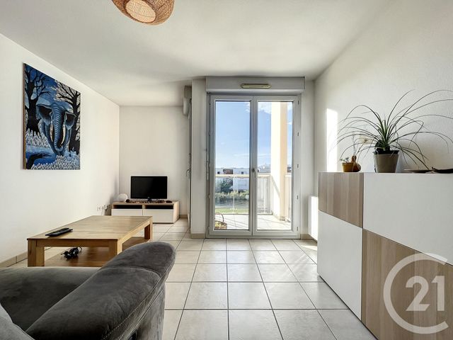 Appartement T3 à vendre - 3 pièces - 53.0 m2 - MEYZIEU - 69 - RHONE-ALPES - Century 21 Gs Immobilier