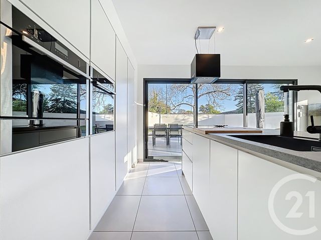 Afficher la photo en grand maison à vendre - 4 pièces - 135.0 m2 - COLOMBIER SAUGNIEU - 69 - RHONE-ALPES - Century 21 Gs Immobilier