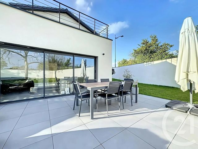 Afficher la photo en grand maison à vendre - 4 pièces - 135.0 m2 - COLOMBIER SAUGNIEU - 69 - RHONE-ALPES - Century 21 Gs Immobilier